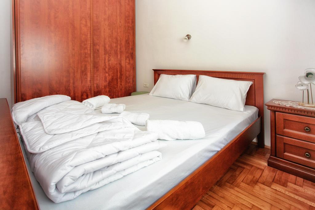 Apartments Villa Happy Mrcevac Luaran gambar