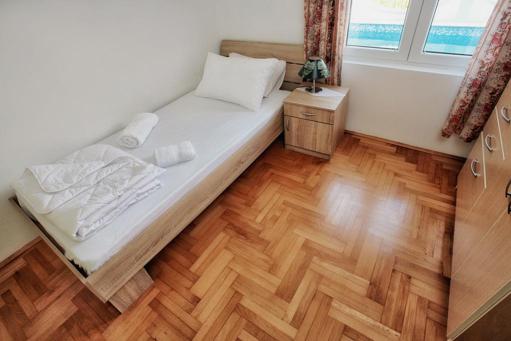 Apartments Villa Happy Mrcevac Luaran gambar