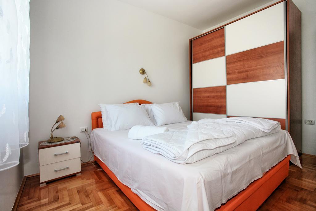 Apartments Villa Happy Mrcevac Luaran gambar